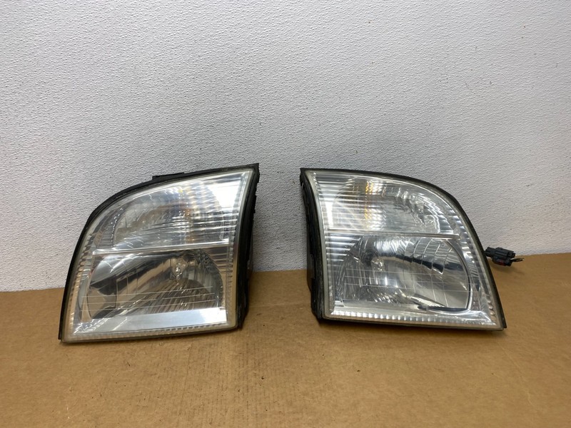 2002-2005 Mercury Mountaineer Left+Right Side Halogen Headlights AD4501 DW