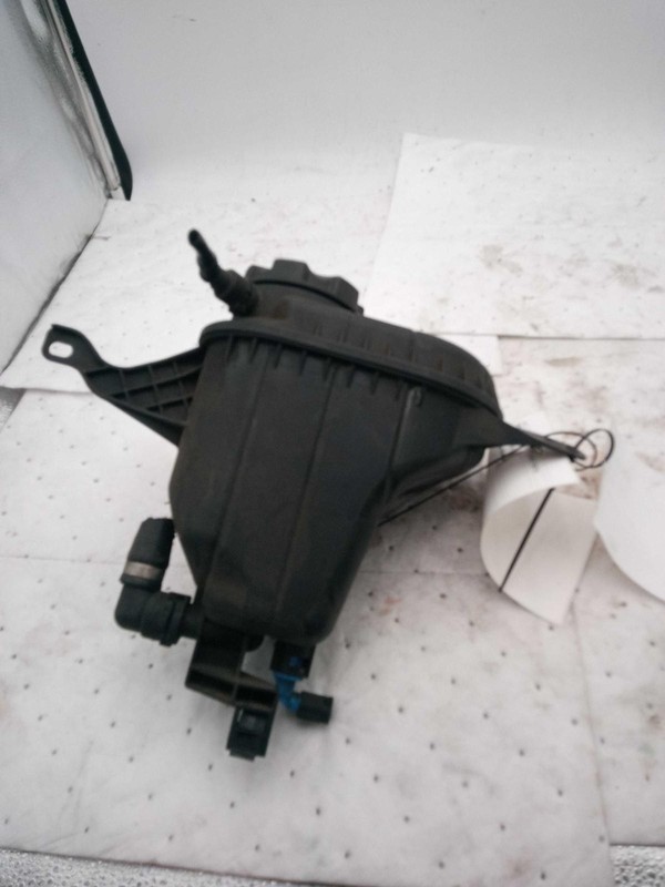 2011 BMW 528i Engine Coolant Reservoir Blue OEM 17137601950 132K Miles