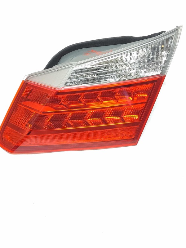 2013 Accord RH Passenger Lid Mounted LED Tail Light Assembly Part# 34150T2AA11