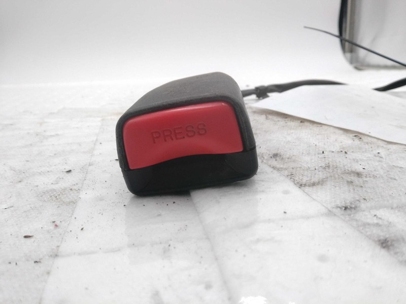2014 MAZDA CX-9 OEM White Seat Belt Buckle, 131K Miles, Genuine Parts
