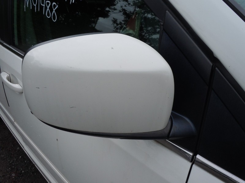 2009-2014 Volkswagen Routan Power Door Mirror Passenger Right Electric PW1