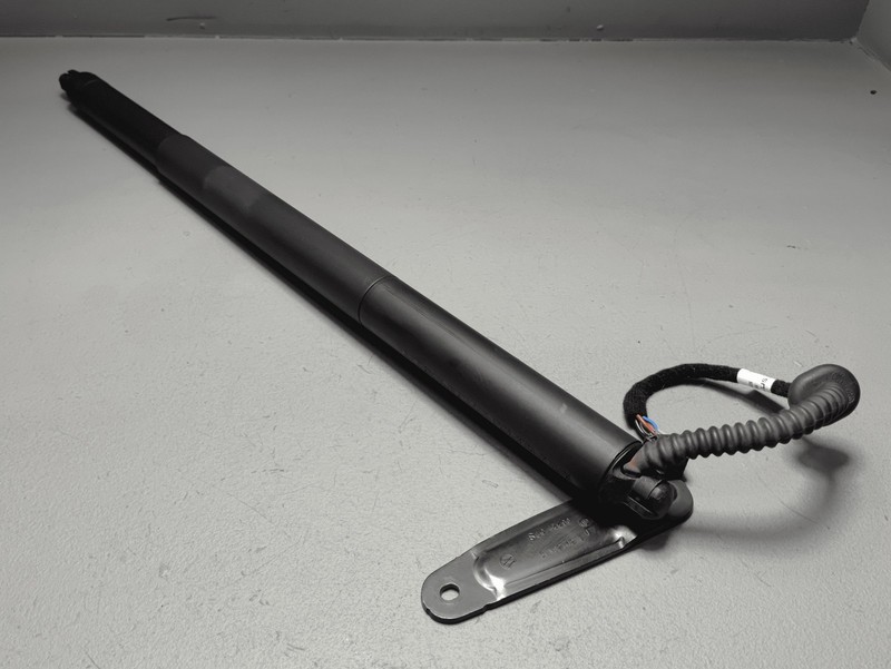 2021-2023 VOLKSWAGEN ATLAS REAR DRIVER SIDE LIFTGATE LIFT SUPPORT MOTOR OEM