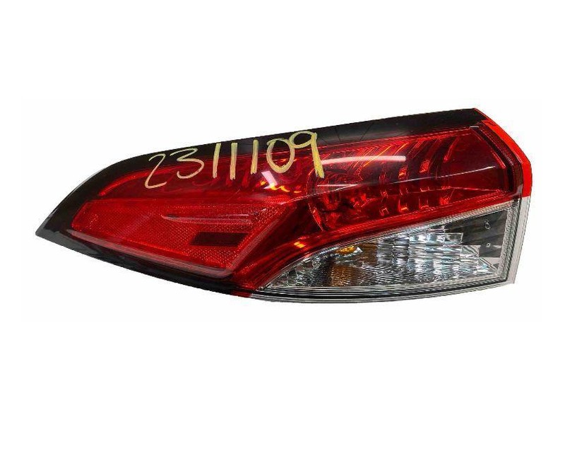 Toyota Corolla tail light 2020 2022 left side quater panel sedan OEM 8156002C10