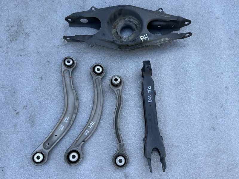 2010-2013 MERCEDES E350 E550 RIGHT REAR LOWER CONTROL ARMS x5 W212 C207 A207