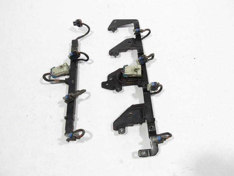 03-06 Chevrolet SSR LS 2005 Right Left Ignition Coil Bracket Wire Harness !:Y