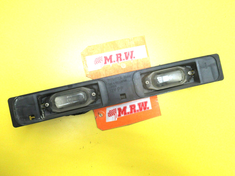 LICENSE PLATE LIGHT BULB SOCKET LAMP LENS TRUNK WIRE 90-93 TOYOTA CELICA COUPE