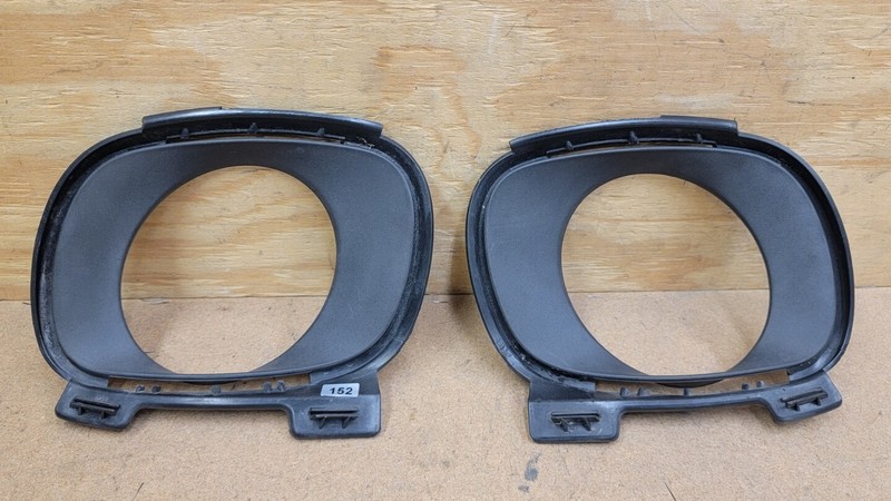 2007 - 2010 BMW E70 X5 Rear Exhaust Tip Trim Kit Bumper Covers Left & Right OEM