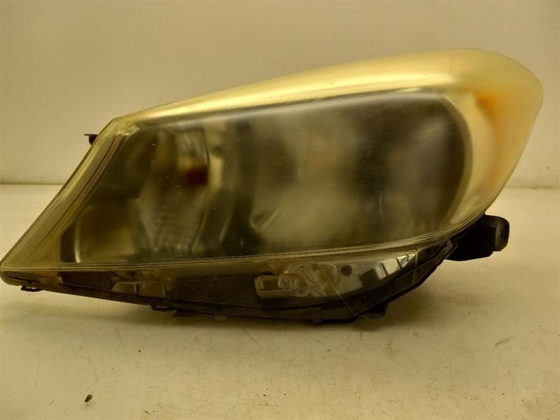 12-14 TOYOTA YARIS LE DRIVER SIDE FRONT HEADLIGHT ASSEMBLY