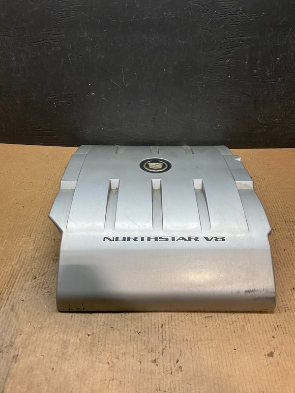 2004 to 2011 Cadillac Deville Seville DTS Northstar Engine Motor Cover H4833 DG1