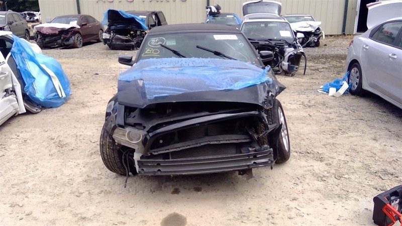 Passenger Right Lower Control Arm Front Fits 11-14 MUSTANG 730526