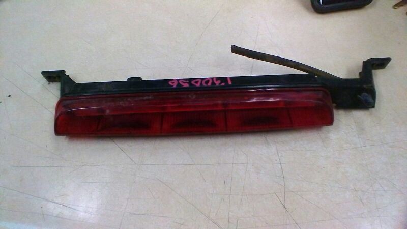 EQUINOX 2007 High Mounted Stop Lamp 106151