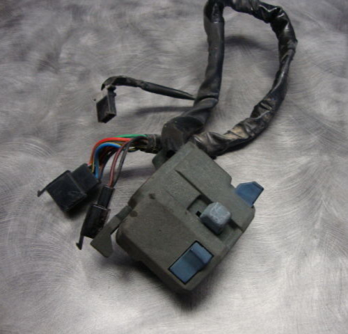 1991 Kawasaki Ninja ZX600C ZX600 ZX 600 Left Switches Controls Turn Lights J10