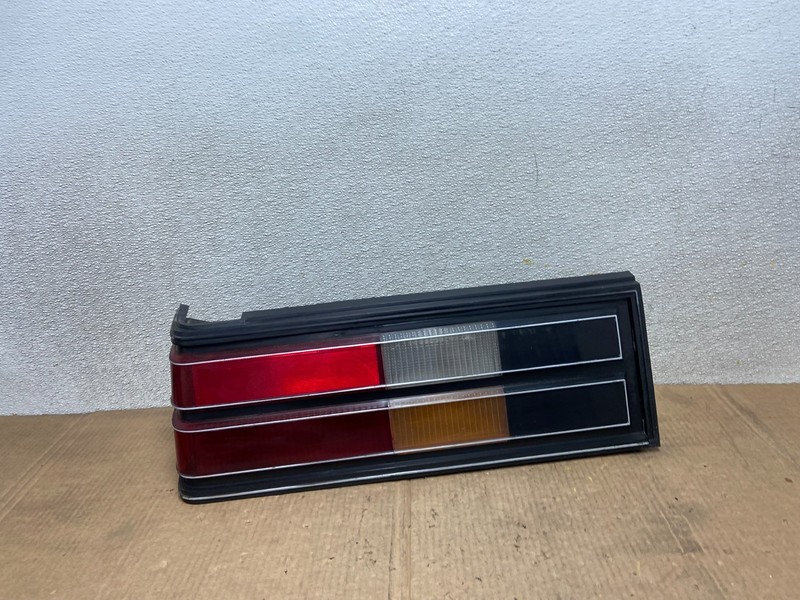 1984 1985 Ford LTD Left Driver Side Tail Light AA6417