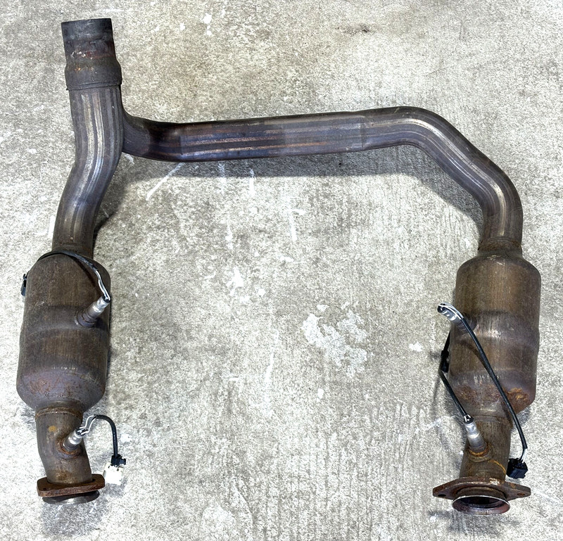 ✅ 2013-2024 RAM 1500 Classic OEM FRONT EXHAUST SYSTEM DOWN PIPE & CONVERTER 36k.