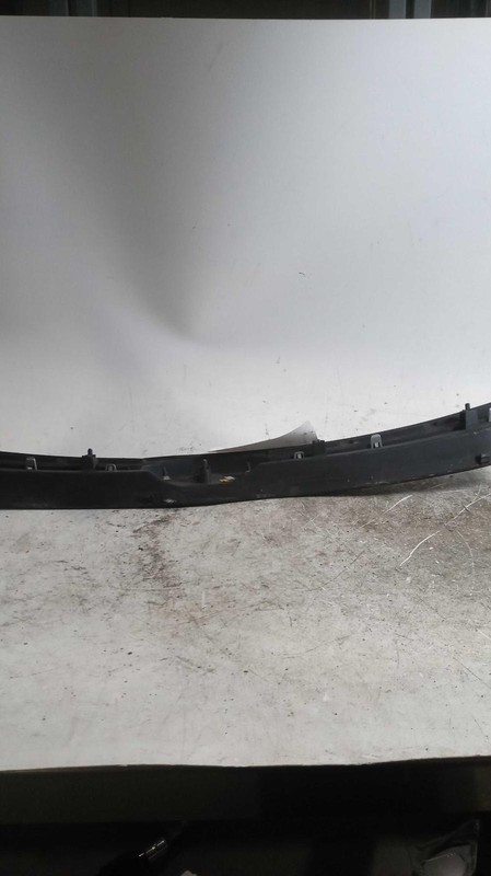 2015 Ford Escape Grille OEM Grey CJ5Z8200DD Used 140K Mileage