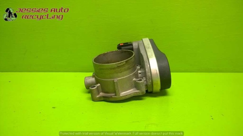05 CHRYSLER 300 STD 2.7L AT SEDAN THROTTLE BODY OEM 1824-2