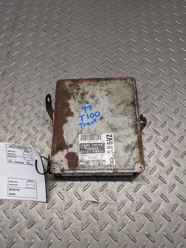 Engine ECM Electronic Control Module Right Hand Kick Panel Fits 97 T100 1194980