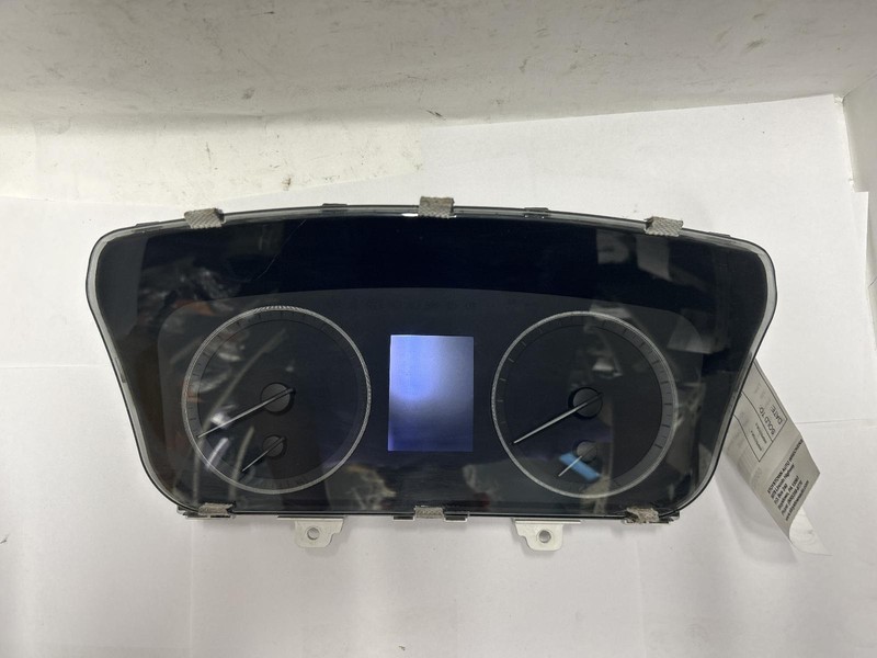 2017 HYUNDAI SONATA Speedometer 40K Miles 94001C2201 OEM 16 17