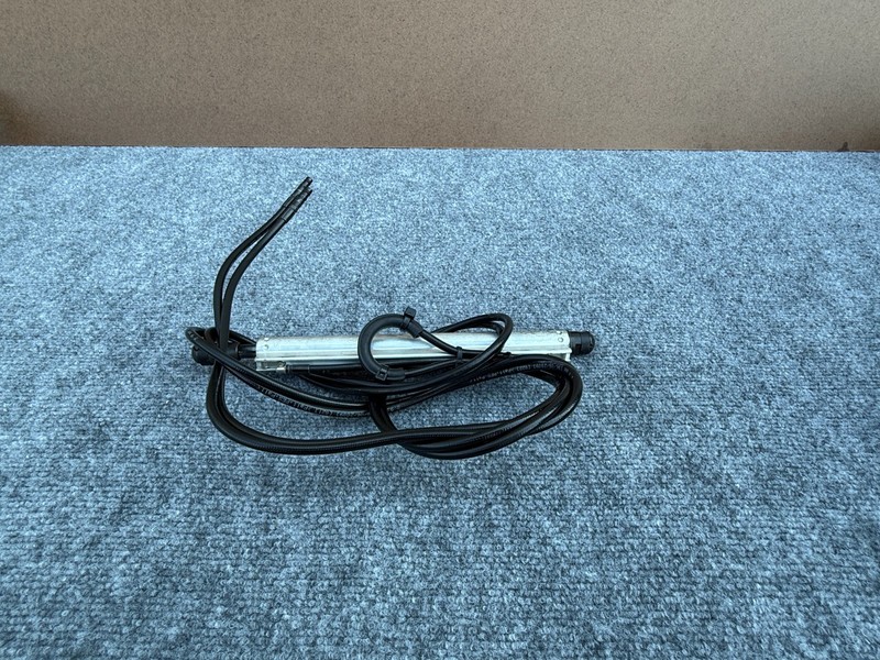INFINITI G37 Q60 CONVERTIBLE 09-15 OEM RIGHT PASSENGER ROOFTOP HYDRAULIC SHOCK