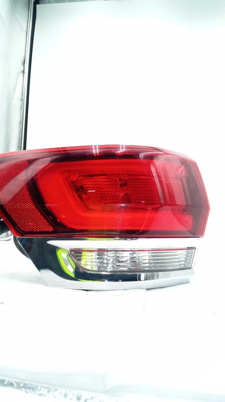 2021 Jeep Grand Cherokee Left Tail Light Assembly Black OEM Used 72000 Miles