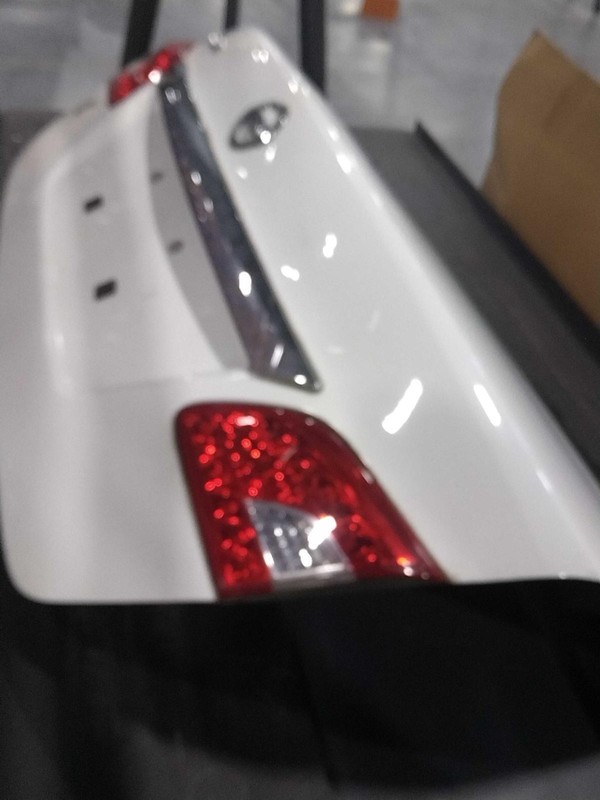 Used Deck Lid fits: 2015 Nissan Sentra SL without spoiler w/o rear view camera G