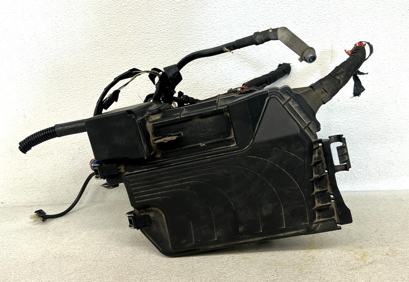 ⭐2017-2019 INFINITI QX30 ENGINE BAY FUSE RELAY JUNCTION BOX+HARNESS OEM LOT2589