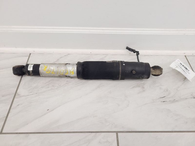 YUKON 2016 Shock Absorber 571397