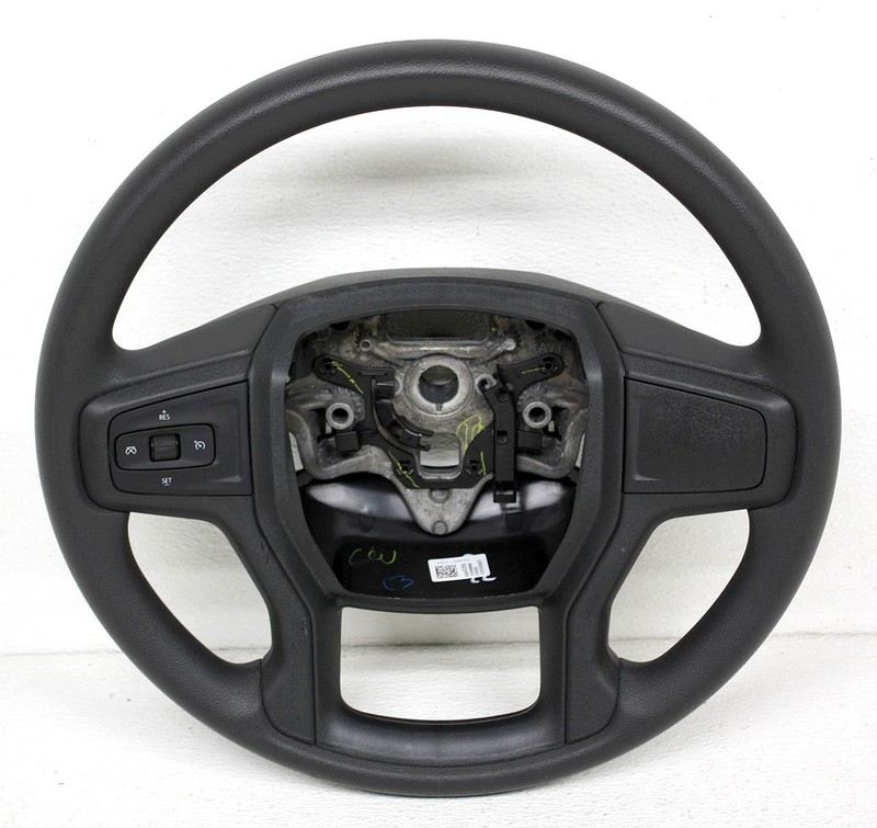 OEM Steering Wheel For Chevrolet Silverado 84946358 Surface Scuffs