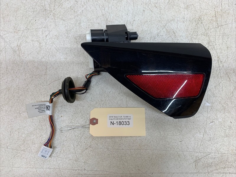 ⚡️2018-2021 TESLA 3 Y REAR CHARGE PORT DOOR LID 1099953-00-E 18033 B160