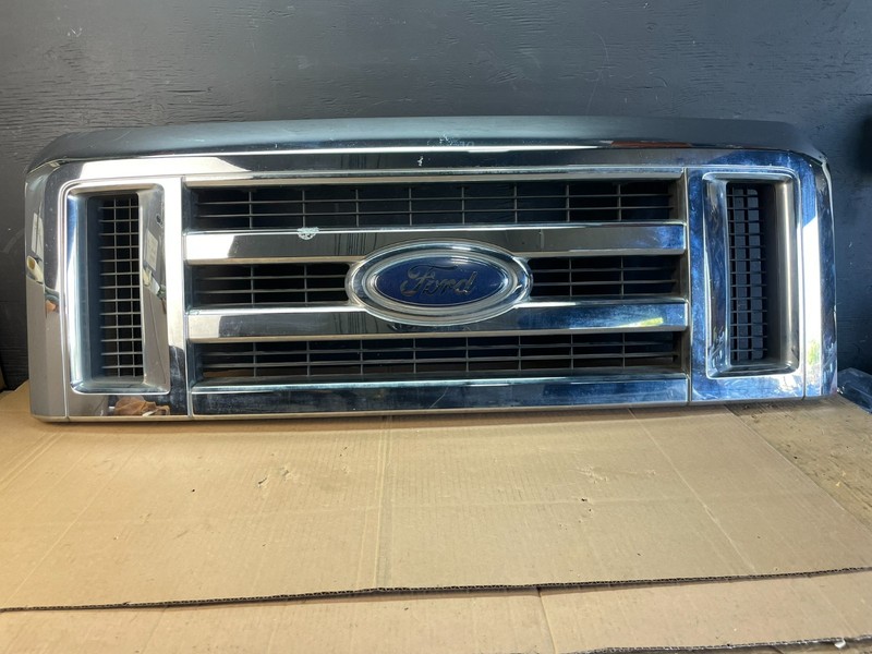 2008-2014 Ford Econoline E150 E250 Front Upper Chrome Grill Grille Oem ac2235 DG