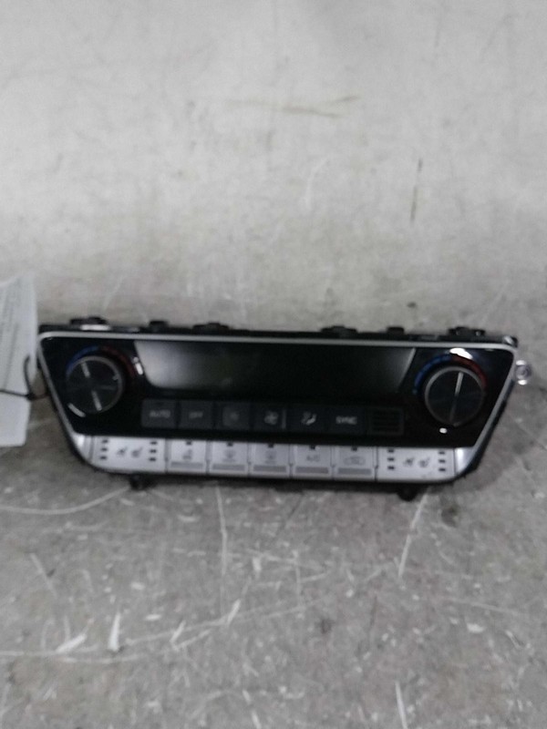 2018 Hyundai Sonata A/C Selector Switch OEM 97250CE6CC0 55k Miles