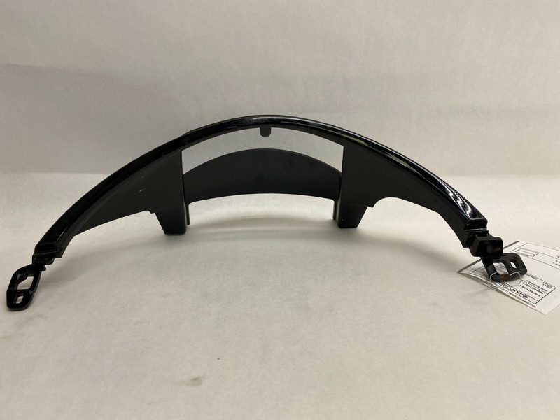 13-17 CADILLAC XTS 3.6L TOP BUMPER MOUNT TRIM OEM