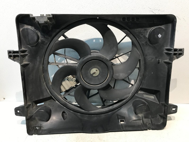 03 04 05 Grand Marquis 4.6 Radiator Cooling Fan Assembly OEM