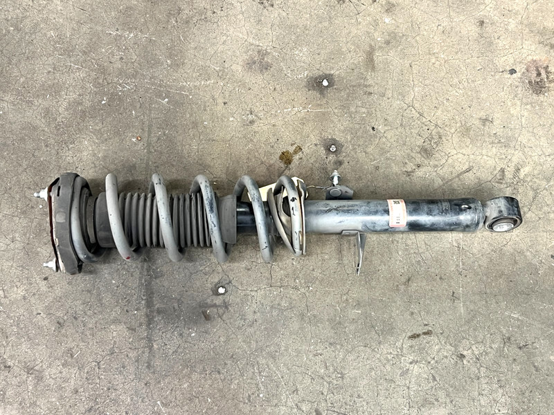 ⭐2014-2019 INFINITI Q70L Q70 RWD FRONT LEFT SHOCK STRUT ABSORBER OEM LOT2673