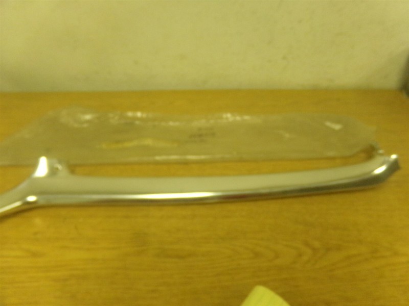 GM 440779 Chrome Trim 10.051 *FREE SHIPPING*