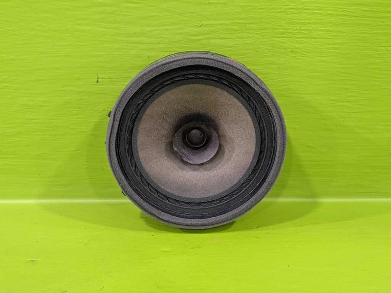 19 MIRAGE DOOR SPEAKER OEM 3856-38