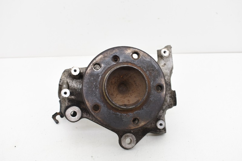 2010 BMW 328i E90 RWD Front Right Passenger Knuckle Spindle Hub OEM KW49