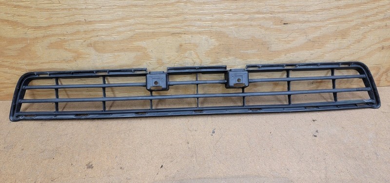 2006 2007 2008 TOYOTA 4RUNNER FRONT LOWER BUMPER GRILLE OEM 53102-35020