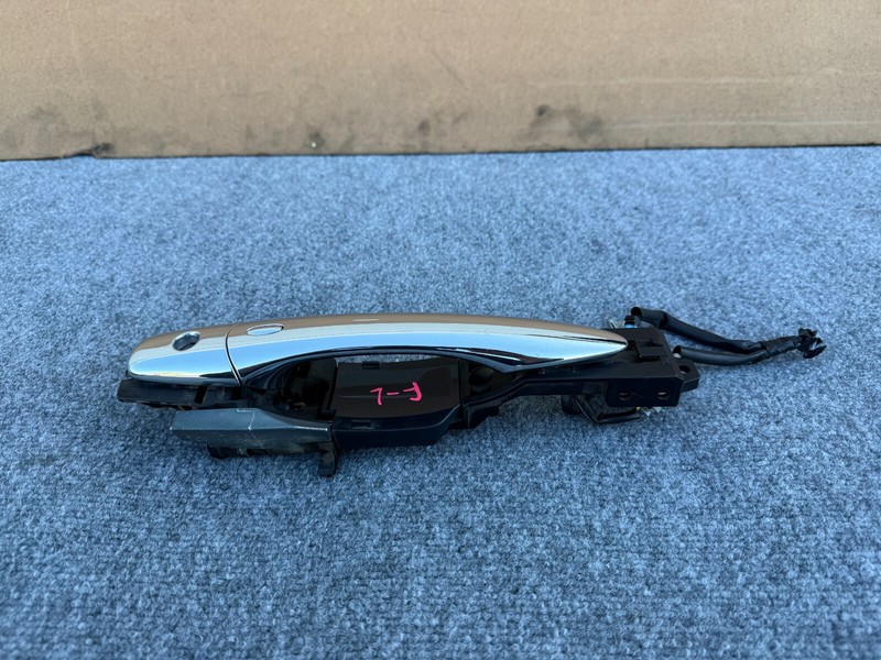 INFINITI FX35 FX37 FX50 QX70 2009-2017 OEM FRONT LEFT DRIVER KEYLESS DOOR HANDLE