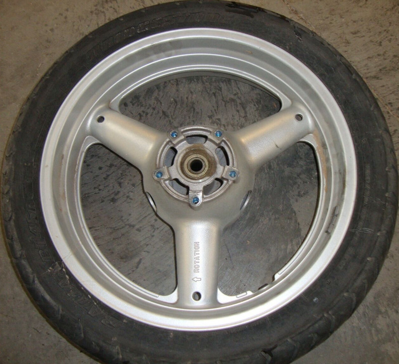 2001 Suzuki Katana GSX600F GSX 600F Rear Wheel Rim Tire GSX600 F Back 150/70 17
