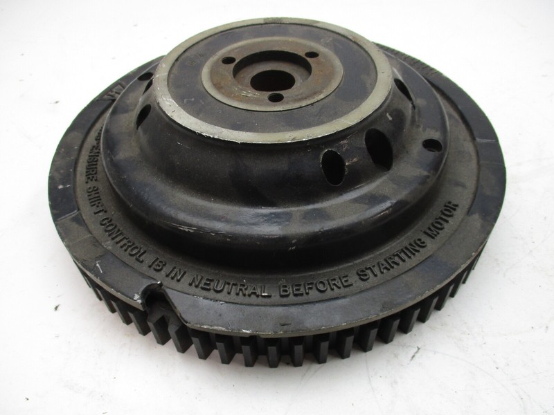 OMC JOHNSON EVINRUDE FLYWHEEL 40-50hp 583697