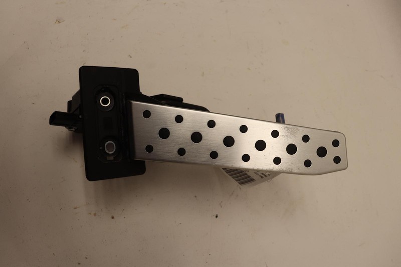 2013-2020 LEXUS GS350 GAS THROTTLE ACCELERATOR PEDAL ASSEMBLY OEM