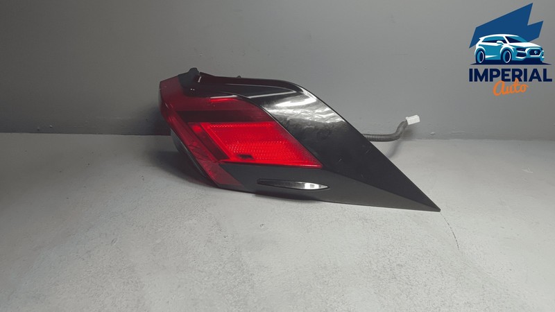 TOYOTA RAV4 2019-2025 REAR PASSENGER SIDE OUTER TAILLIGHT TAIL LIGHT LAMP OEM
