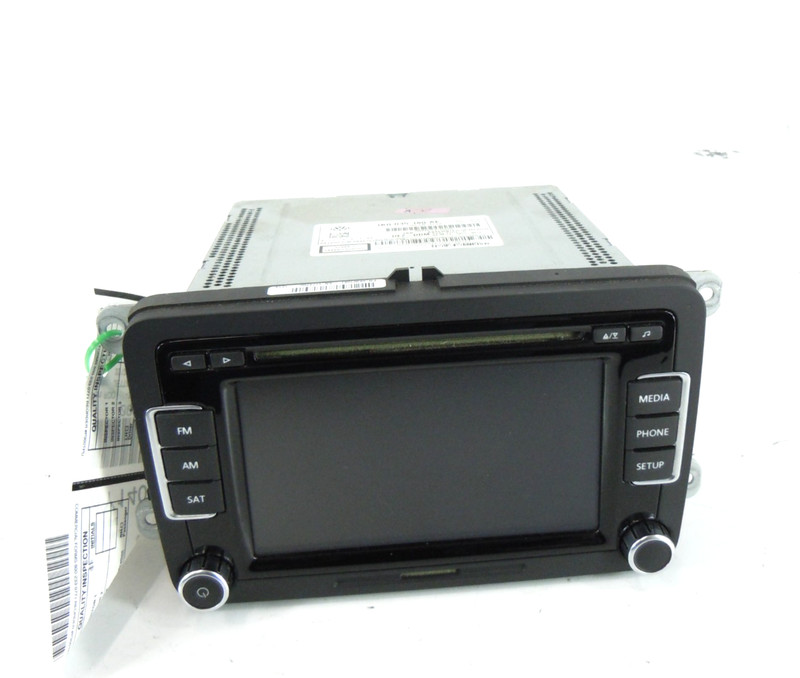12 13 Volkswagen Jetta AM FM Radio CD Disc Player Receiver Display Screen OEM
