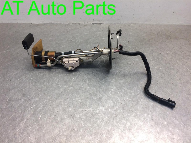 99 00 01 02 03 04 FORD F150 5.4L GAS FUEL TANK PUMP OEM 323-01260