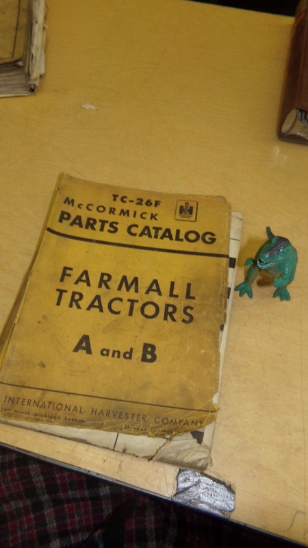 International TC-26F McCormick Parts Catalog Farmall Tractors A & B