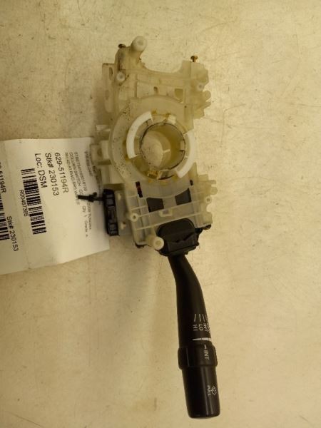 05 06 TOYOTA TUNDRA SR5 COLUMN SWITCH PASSENGER RIGHT WIPER WITH INTERMITTENT