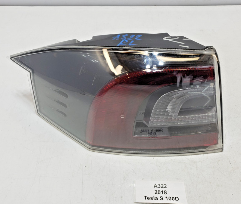✅ 12-20 OEM Tesla Model S Rear Left Driver Side Outer Tail Light Lamp Liftgate*