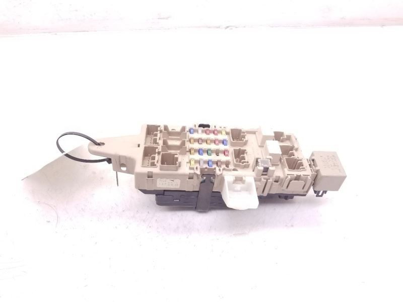 00 01 02 03 04 05 LEXUS GS300 FUSE BOX ASSEMBLY