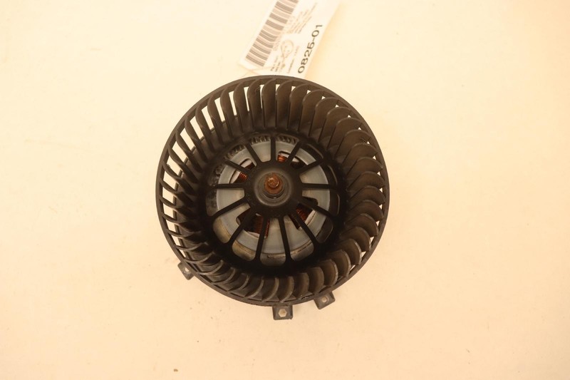 2014-2016 CHEVY SILVERADO 1500 HVAC A/C AIR CONDITIONING BLOWER FAN MOTOR OEM